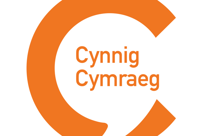 Cynnig Cymraeg logo